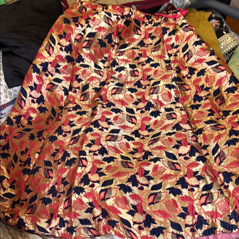 Floral Patterned Skirt - Multicolor